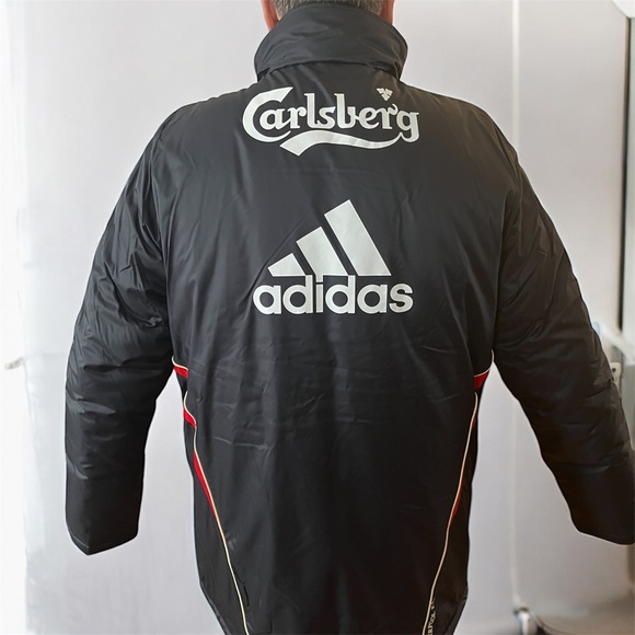 New With Tags Liverpool FC Official Licensed Padded Bench Coat Black/Red Size L - Picture 2 of 12